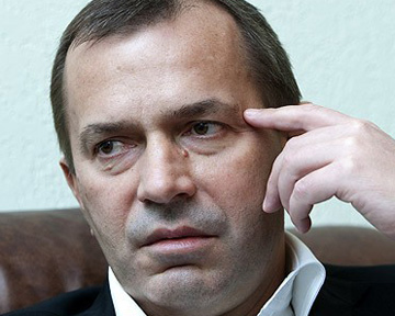 Клюев дал луганским энергетикам и водникам срок до октября. Фото focus.ua