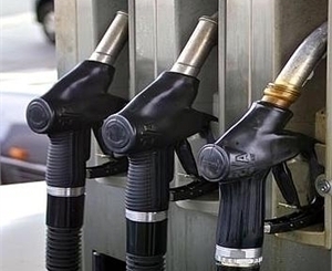 Сколько стоит бензин в Луганске.  Фото: www.sxc.hu