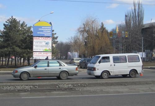 Новость - Транспорт и инфраструктура - В центре Луганска сразу два ДТП - движение затруднено