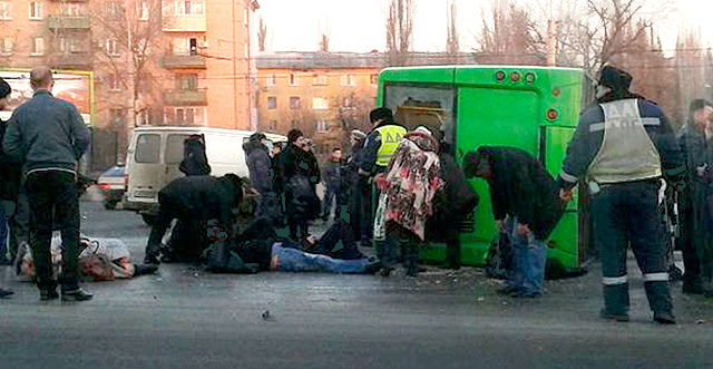 Луганчане считают, что авария никак не повлияет на власть. Фото lugansk.comments.ua.
