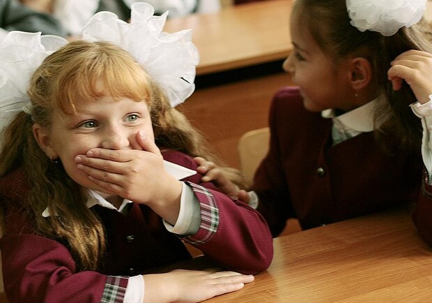 Луганские дети снова пойдут в школу. Фото: natpress.net