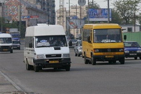 Работу транспорта в Луганске никто не отменял.. Фото: visnik-press.com.ua