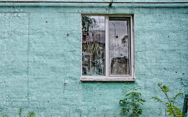Здания с окнами - не лучшее место для укрытия. Фото с сайта <a href="http://slavdelo.dn.ua/2014/05/29/13734/">slavdelo.dn.ua</a>.