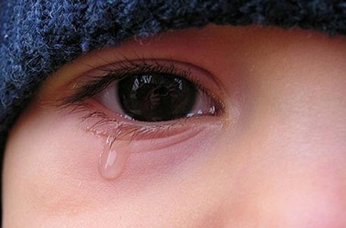 В большинстве случаев дети подвергаются сексуальному насилию в собственной семье. Фото: segodnya.ua