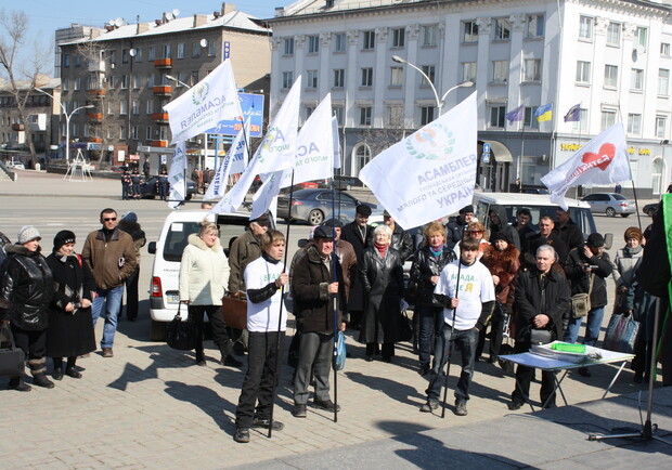 Сегодня в Луганске прошла акция протеста. 