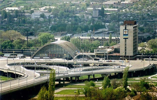 Луганчане живут в "Лучшем городе СНГ и ЕврАзЭС". Фото: google.com.ua