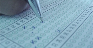 Сдавать тесты школьникам предстоит уже через полтора месяца. Фото с сайта www.sxc.hu.