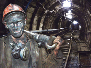 На Луганщине шахтерам повысили зарплату. Фото: 19rus.info 