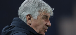 После незасчитанного гола Руслана Малиновского тренер 