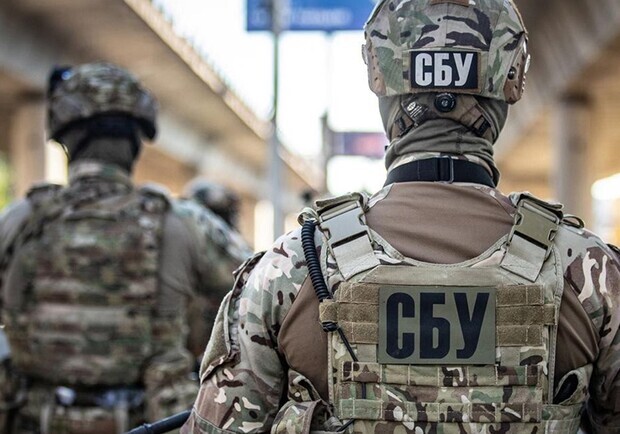 СБУ просить припинити онлайн-трансляцію з усіх камер, на яких може бути видно роботу ППО та прильоти. 