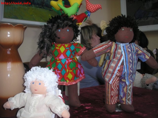 В Луганске снова покажут кукол ручной работы. Фото cxid.info