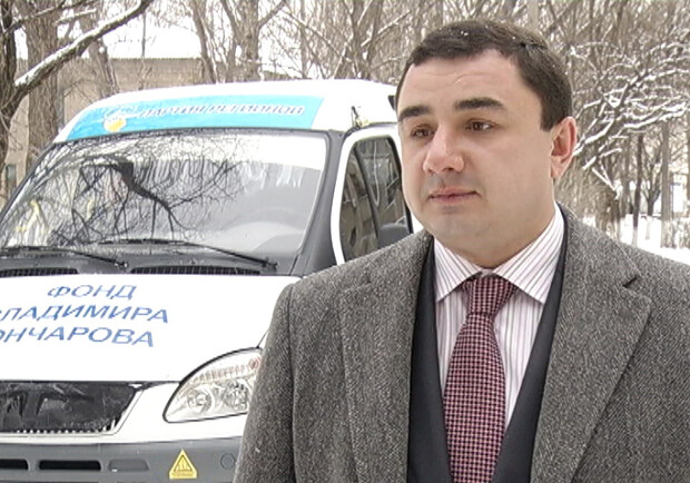 Владимир Гончаров собирается обеспечить больницы современной аппаратурой. 