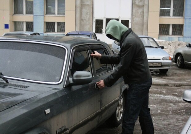 В Луганске ГАИ находит большую часть угнанных автомобилей. Фото: autonews.autoua.net