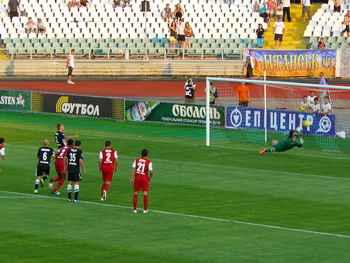 Луганчане забили запорожцам два гола. Фото: http://lugansk-football.com