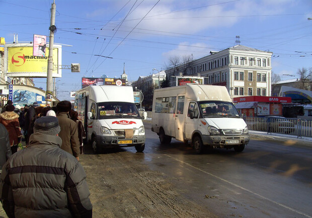 Водители луганских маршрутко не спешат готовиться  к зиме. Фото: citynews.net.ua