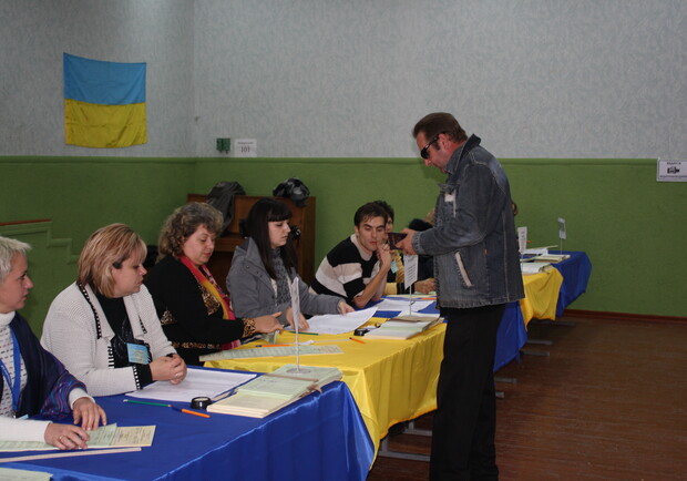 На Луганщине явка избирателей уже составляет 47,86%. Фото: lg.vgorode.ua