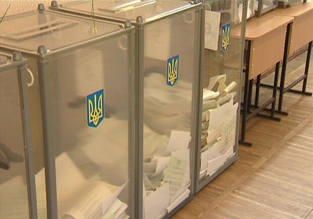 Луганские регионалы-мажоритарщики получают 10 из 11 мест в Верховной Раде. Фото: atn.ua