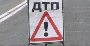 На краснодонской трассе водитель иномарки на встречке врезался в ГАЗ и умер на месте. Фото: telegraf.in.ua 