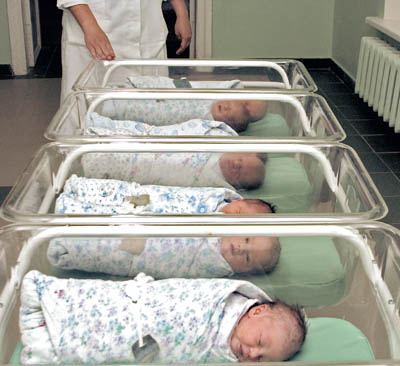 За прошедшую неделю в Луганске мальчиков родилось больше, чем девочек.
Фото с сайта www.domsemja.ru