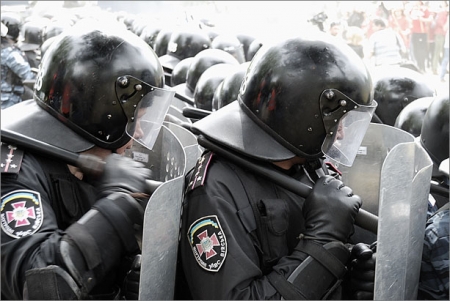 В Киев милиционер из Луганска прибыл для охраны порядка на улицах. Фото: rus.newsru.ua