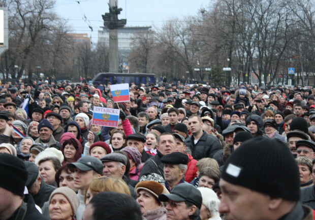 Новость - События - Ни шагу назад: Луганск снова выступал против власти