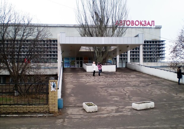 РФ пока не отменила рейсы из Луганска. Фото: lugansktoday.net