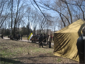 Палатка запорожских гостей. Фото Юрия Ткаченко