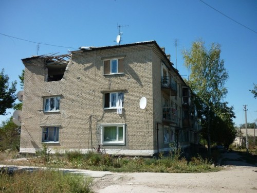 Больничный домик в Новосветловке. Фото с сайта informator.lg.ua
