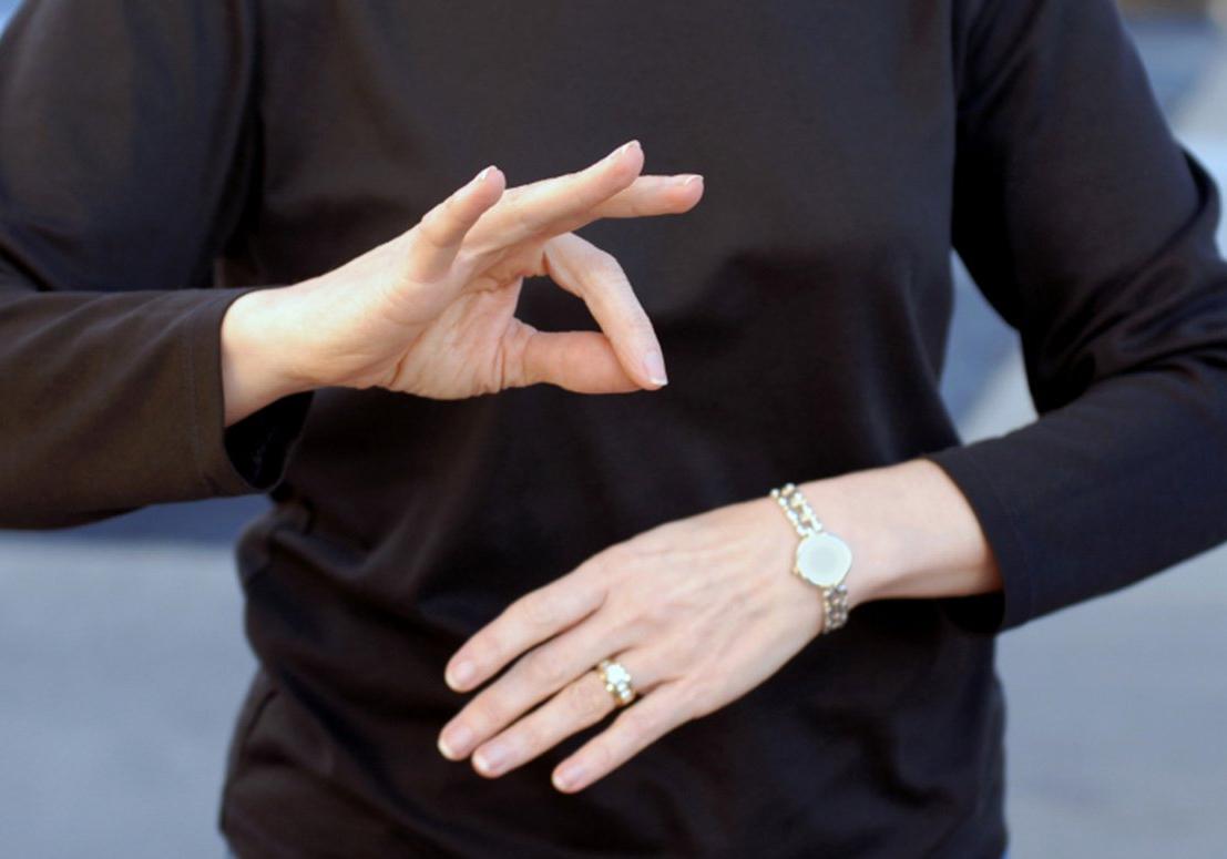 Новость - События - Все украинские школы получат азбуки жестового языка