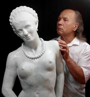 Скандальный луганский скульптор стал культурным героем города. Фото: ru.wikipedia